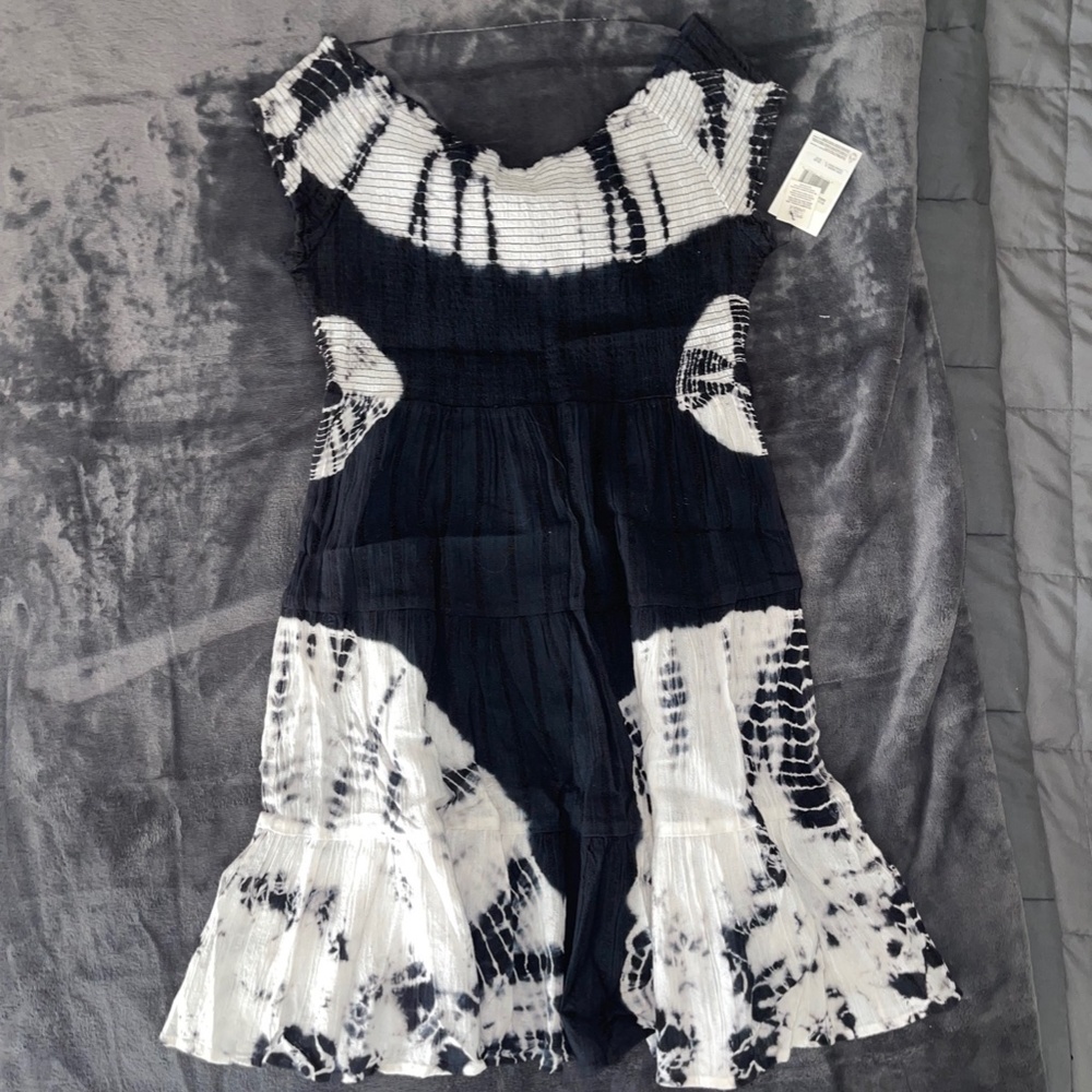 Brand New - Volcom Black + White Tie Dye Smocked Up Dress [Size L]